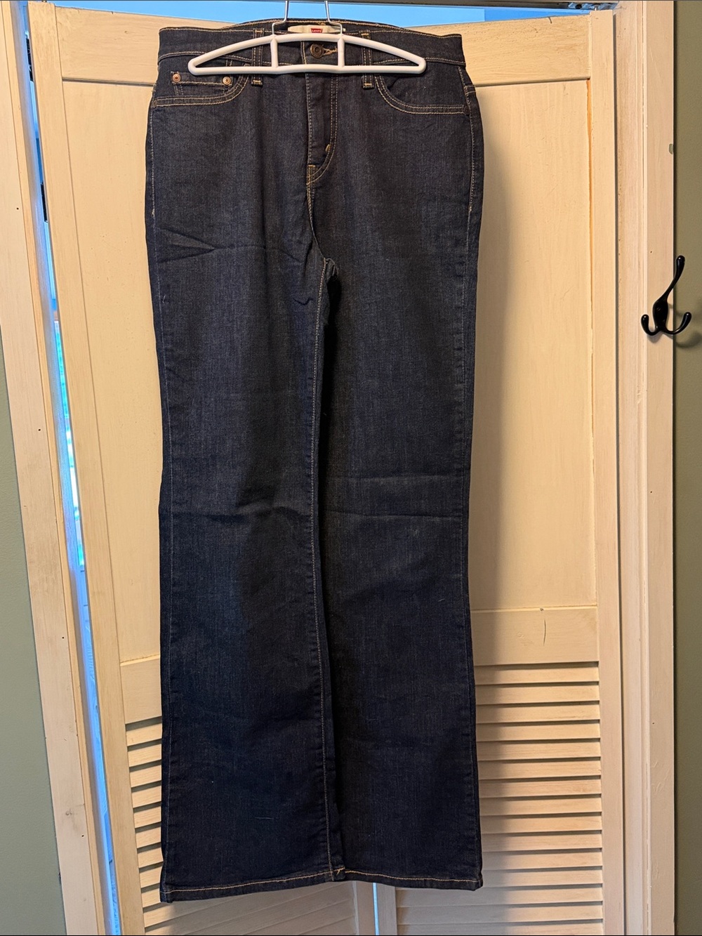 Levi’s perfectly sliming/512 bootcut Women’s Dark Blue Straight-Leg Jeans